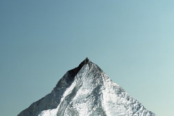 Primal Mountain : des montagnes en papier d’alu