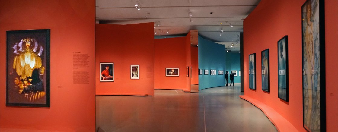 Rétrospective Cindy Sherman à la Fondation Louis Vuitton, à Paris en 2020.